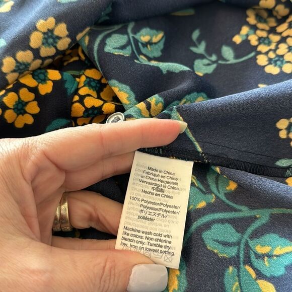 J. Crew Floral Draped Crepe Wrap Top Blue Yellow Flower Print Blouse Size Large - Picture 4 of 4